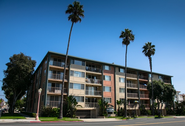 Ocean Gate Towers - 1200 S Catalina Redondo Beach